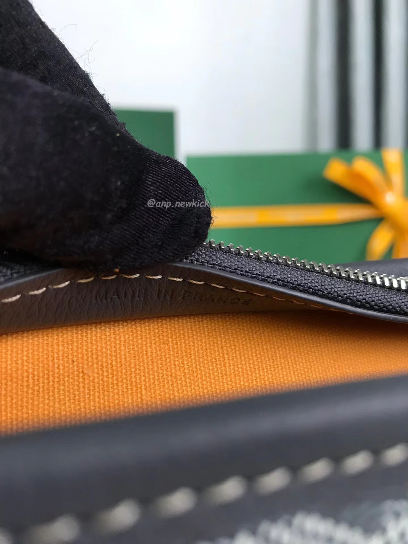 Goyard Jouvence Toiletry Bag Mm Green Black White Blue Purple Red Yellow (18) - www.newkick.vip